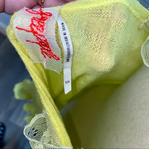 Free People Vintage Sunshine Yellow Lace Tank Top | Size S - Picture 9 of 10